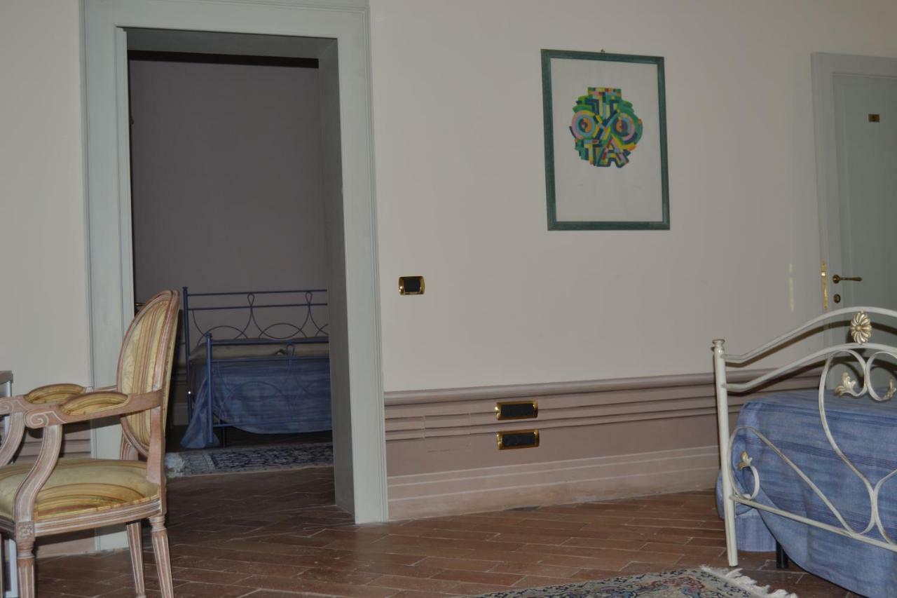 Hotel Palazzo Roberti à Monte San Giusto Extérieur photo